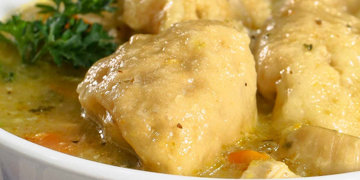 Instant Pot Chicken and Dumplings