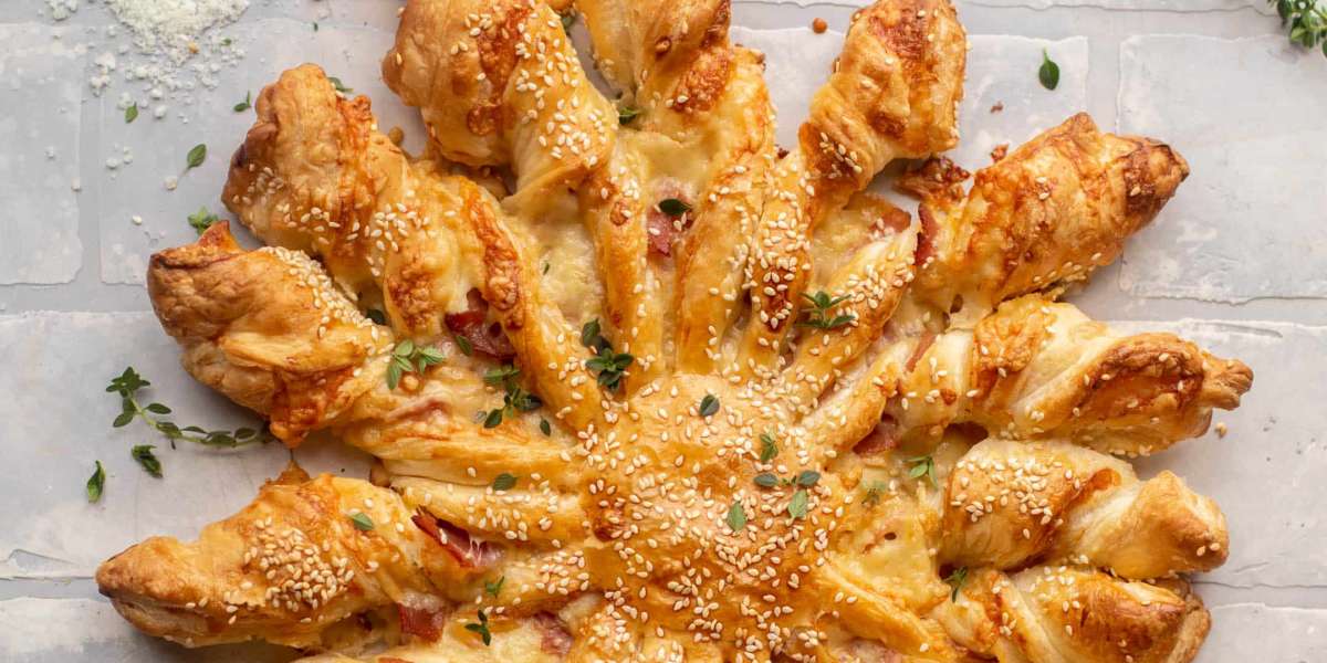 Ham and Swiss Puff Pastry Twists - Ham and Swiss Holiday Pastry