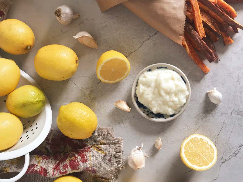 Traditional Toum (Lebanese Garlic Sauce) Recipe — Samsung Food