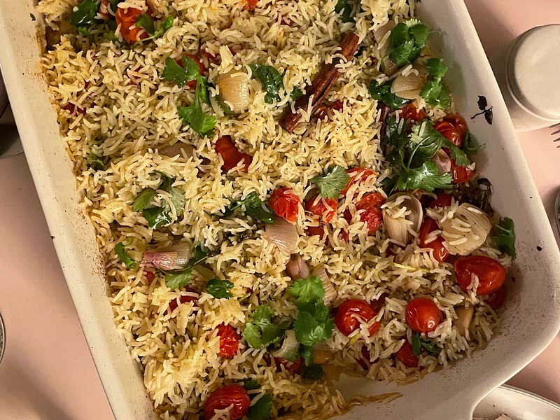 Baked Rice With SlowRoasted Tomatoes and Garlic Recipe Samsung Food