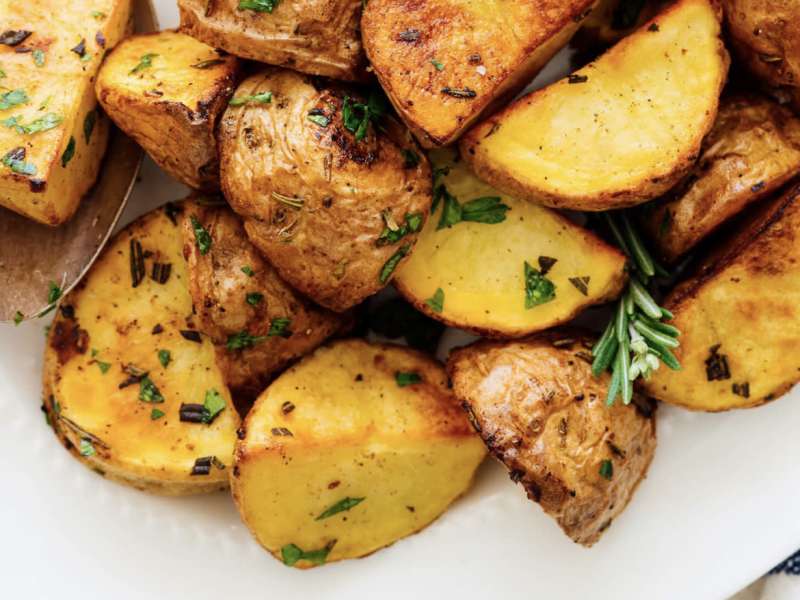 Rosemary & Garlic Roast Potatoes Recipe - Samsung Food