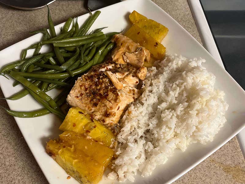 Easy Garlic Butter Salmon + Pineapple Packets Recipe Samsung Food