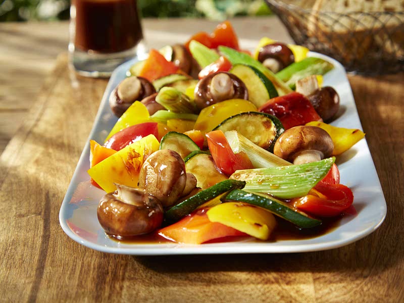 Jackfruit-Pulled-BBQ-Salat Recipe — Samsung Food