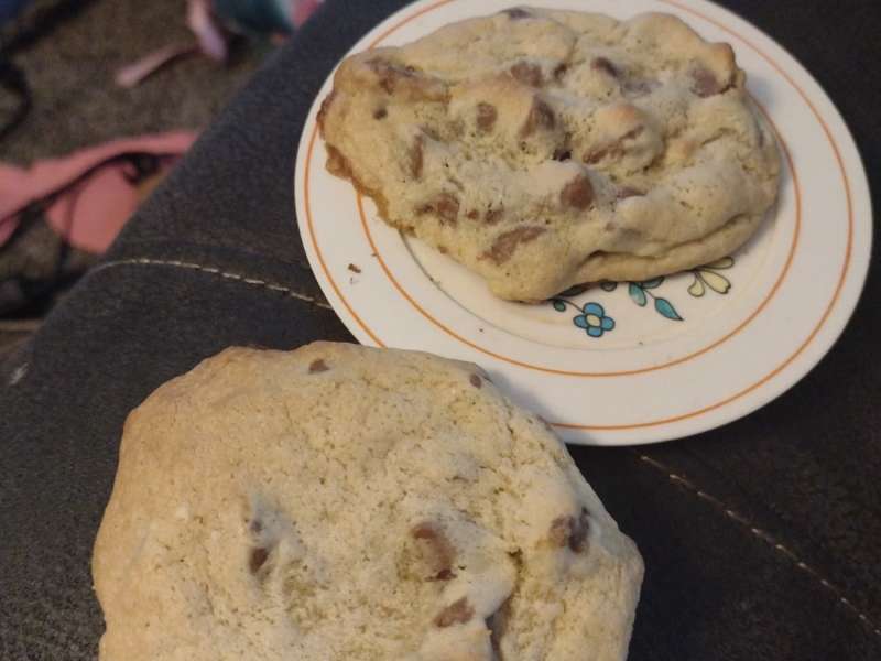 Giant Chocolate Chip Cookies Kroll's Kookies