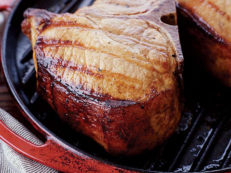 Grilled pork chops deals rub bobby flay