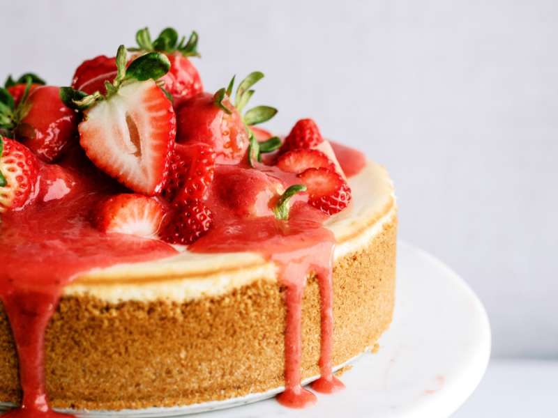 Golden Oreo Strawberry Cheesecake Bars Recipe - Samsung Food