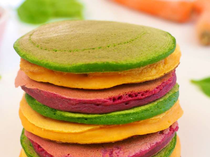 Les pancakes colorés aux légumes - Recette pour bébé