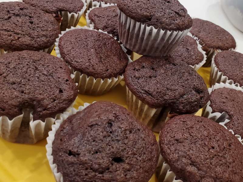 Best Chocolate Cupcake Recipe (Super Moist) – Sugar Geek Show