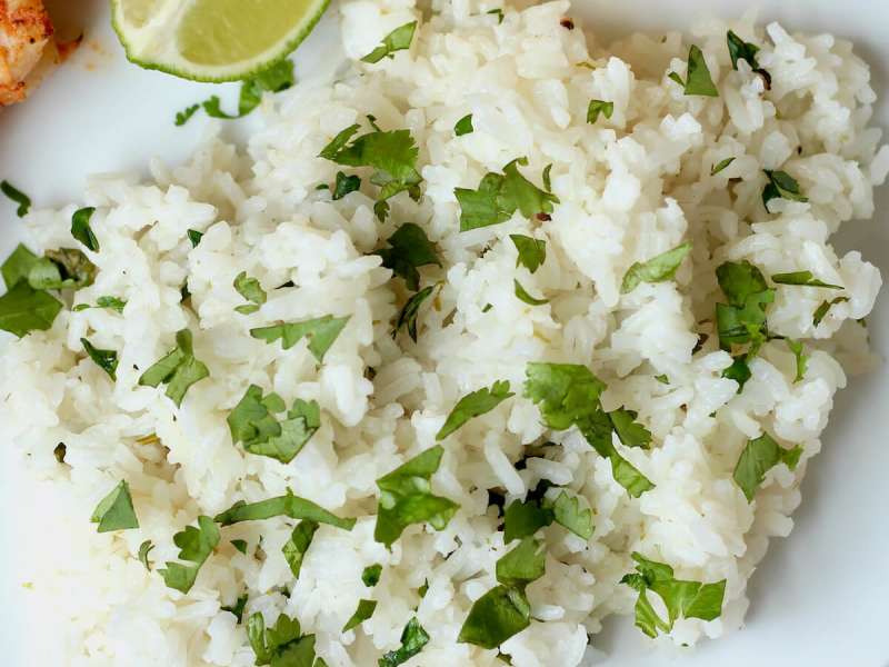 Arroz Blanco (Puerto Rican White Rice) - Mexican Appetizers and More!