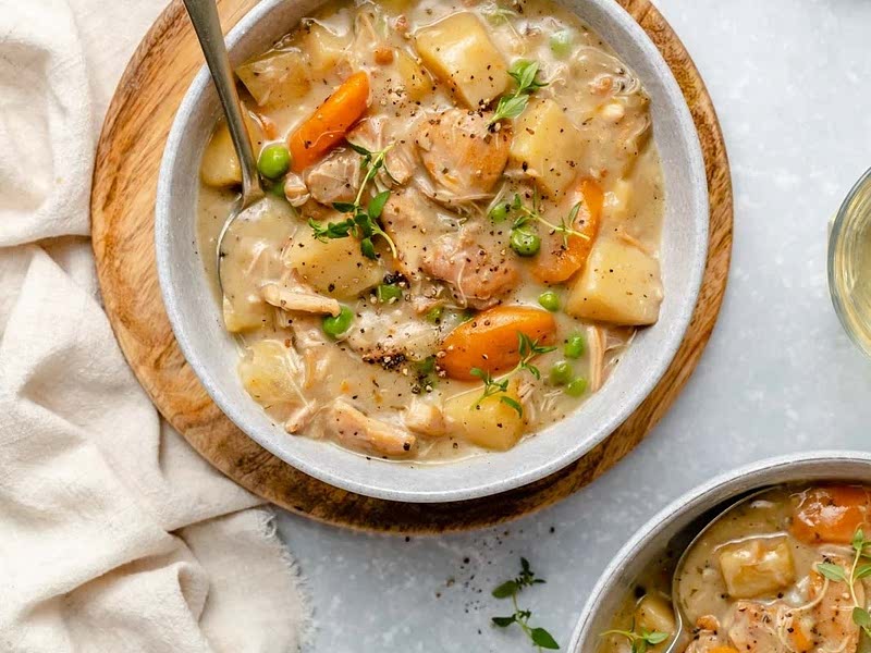 Slow cooker white wine chicken stew Recipe Samsung Food