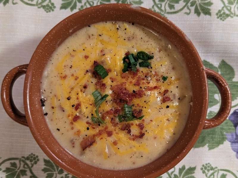 The Ultimate Creamy Potato Soup - Sugar Spun Run
