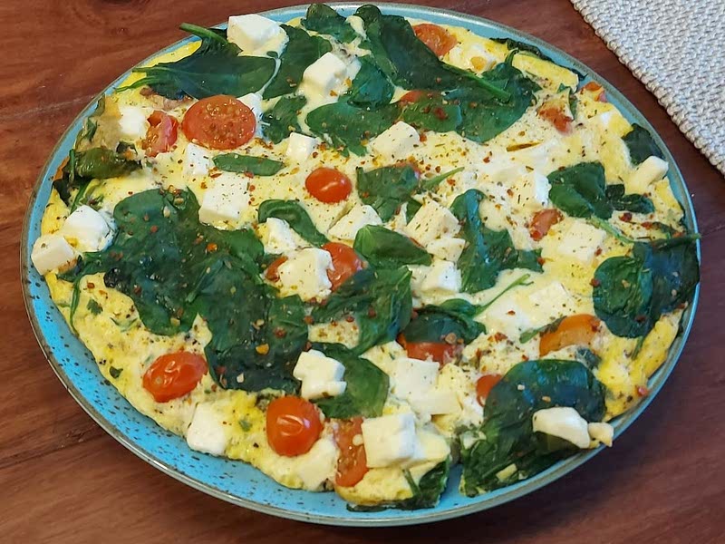 Spinat Omelette mit Feta Recipe — Samsung Food