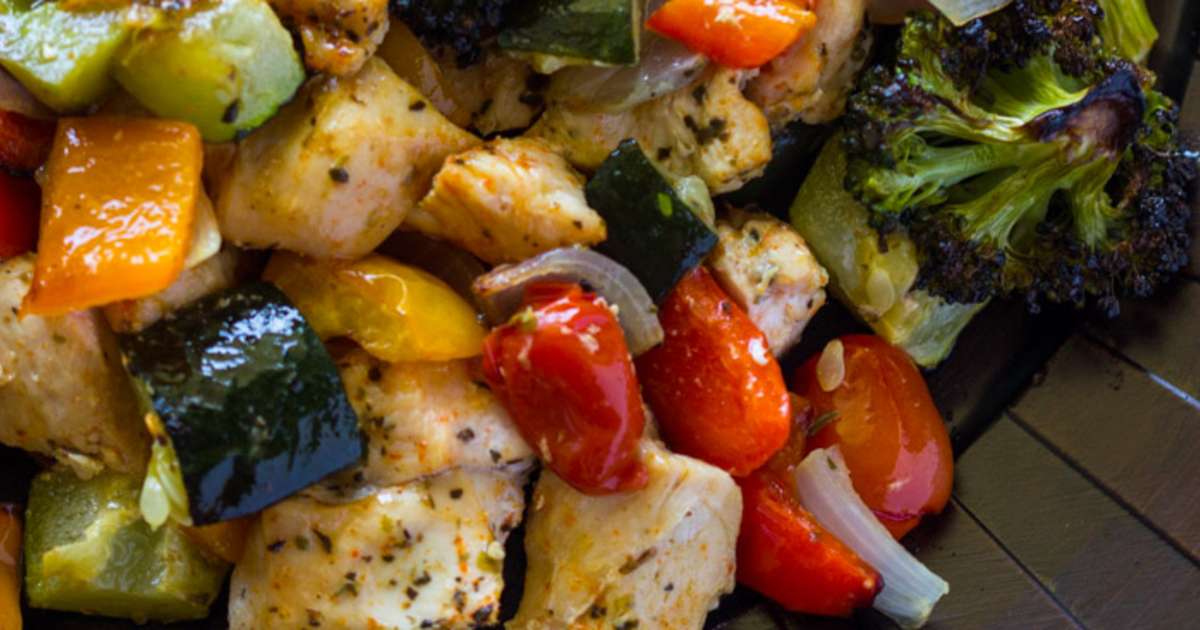 15 Minute Healthy Roasted Chicken and Veggies (One Pan) Recipe ...