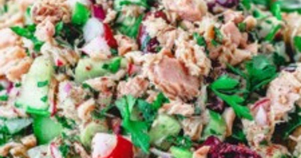 Mediterranean Tuna Salad with a Zesty Dijon Mustard Vinaigrette Recipe
