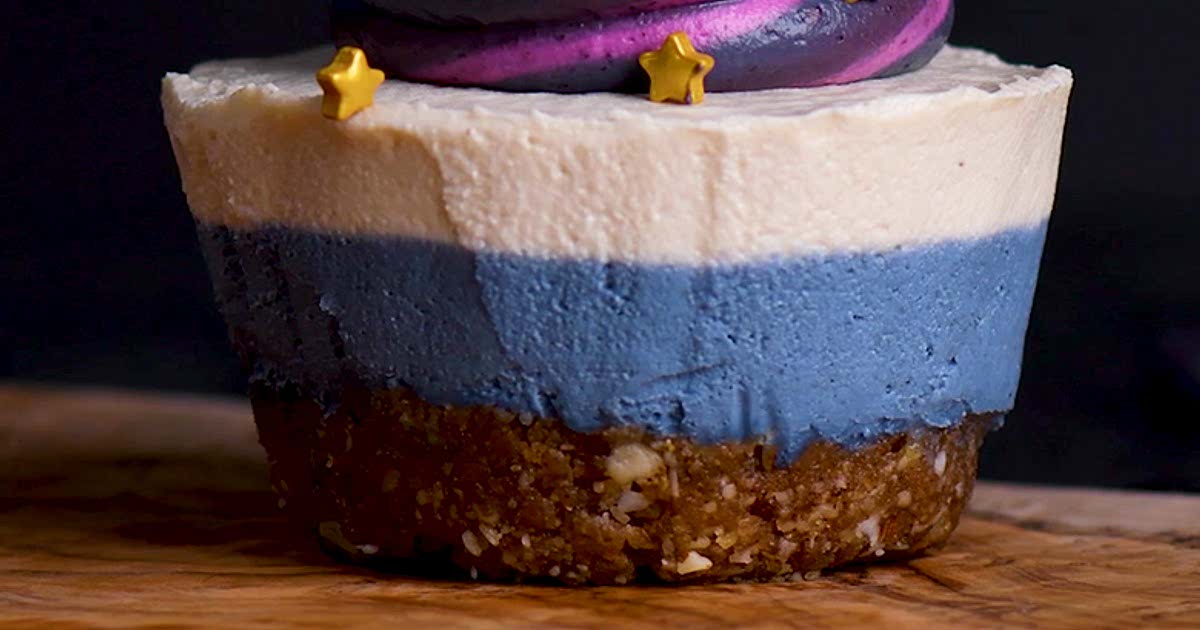 These Galaxy Vegan Cheesecakes Are Best Eaten With The Dark Side Of The