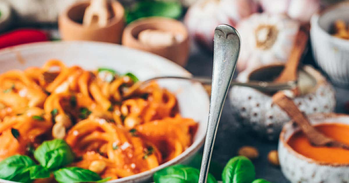 Nudeln mit Paprikasauce Recipe | Samsung Food App