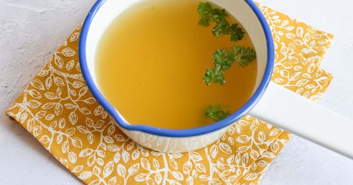 Low FODMAP vegetable stock Recipe — Samsung Food