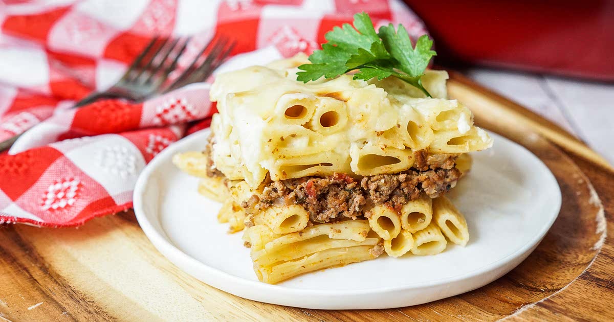 Macarona bechamel hotsell
