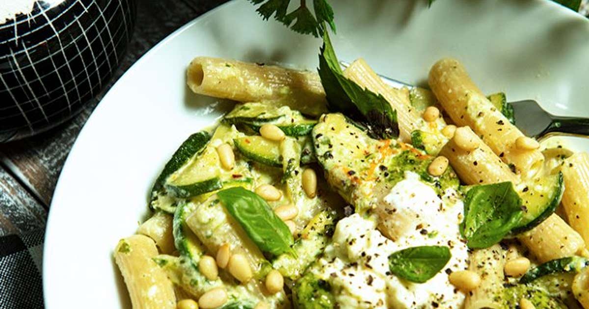 Pasta With Zucchini, Ricotta Cheese, & Basil Pesto Recipe Samsung Food