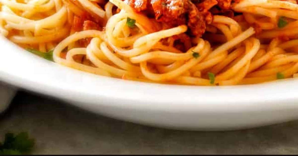 Hairy Bikers' spaghetti bolognese Recipe — Samsung Food