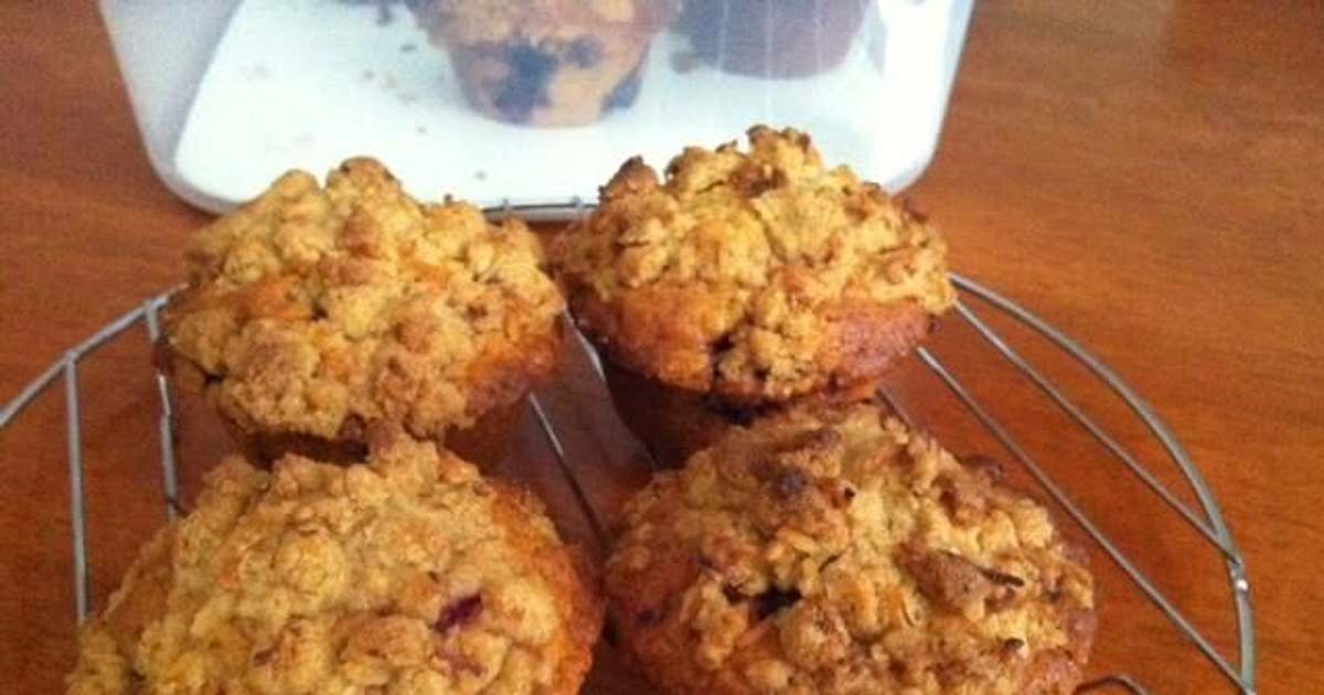 Mixed Berry Crumble Muffins recipe Recipe Samsung Food