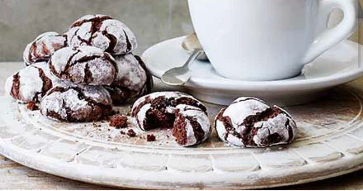 Chocolate fudge crinkle biscuits Recipe — Samsung Food