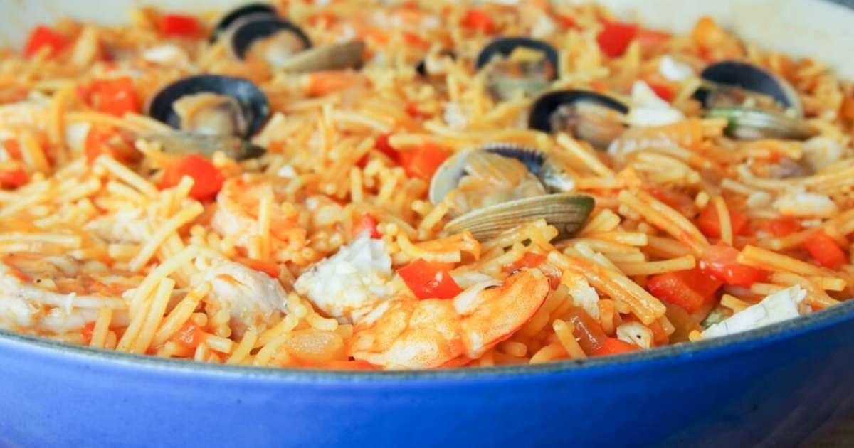 ✎ Traditional Recipes: Fideuà Catalana