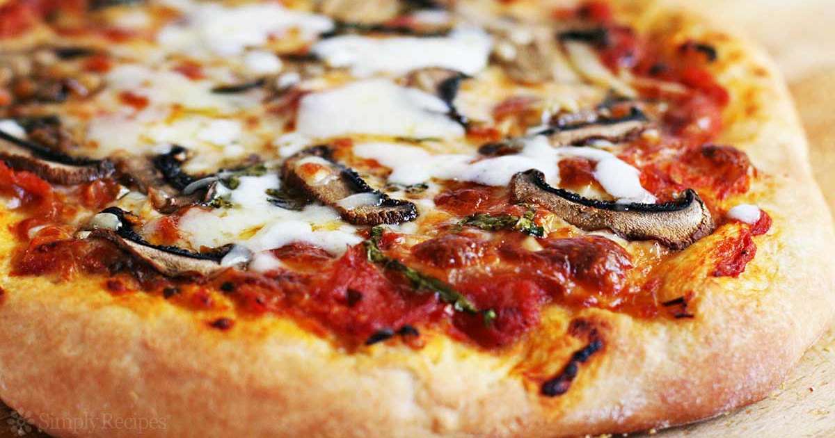 How To Make Perfect Pizza at Home