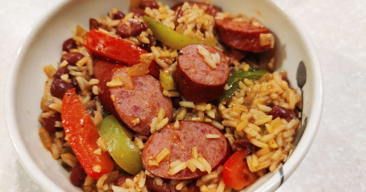 Chef's red beans and rice with smoked sausage is a recipe for money-saving  success - ABC News