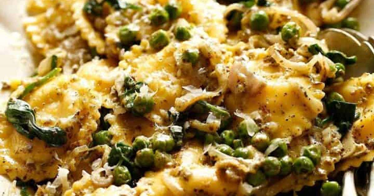 Ravioli with Creamy Pesto Sauce Spinach, Peas and Shallots Recipe ...