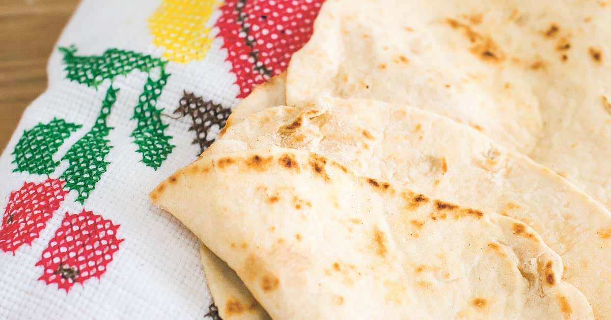 How to Make Flour Tortillas from Scratch — Claudia's Cocina Recipe