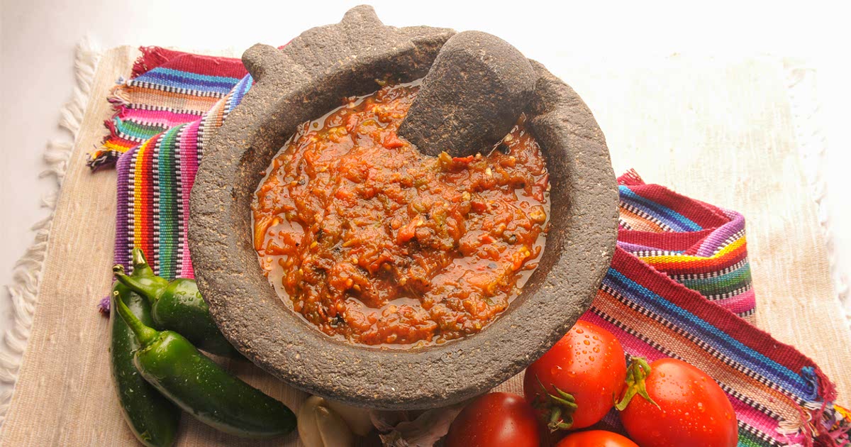 Salsa de jitomate al molcajete Recipe Samsung Food