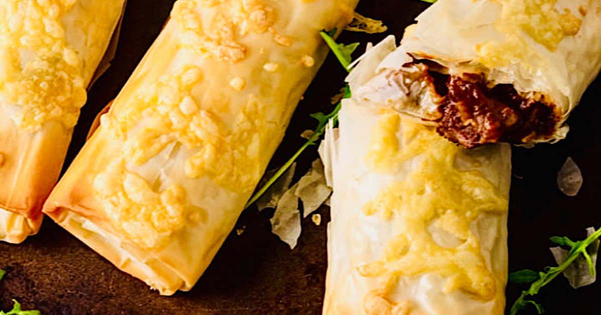 Sumac Chicken Phyllo Rolls (Musakhan Rolls). Recipe Samsung Food