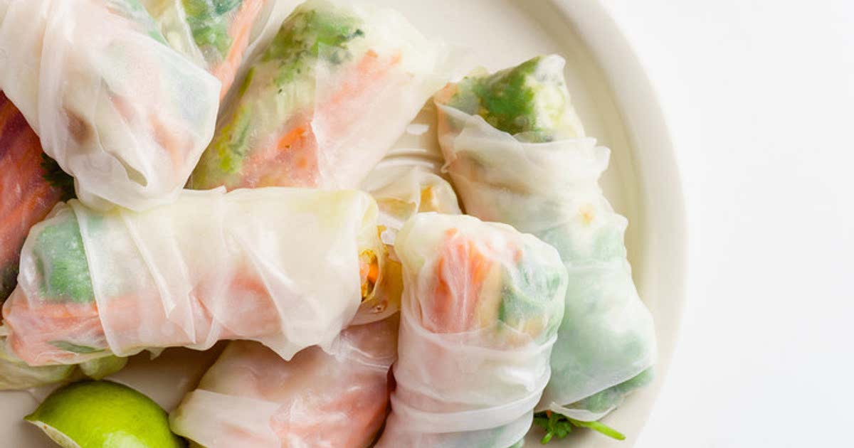 Rice Paper Rolls with Peanut Dipping Sauce Recipe — Samsung Food