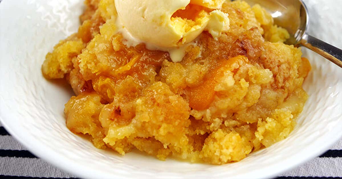 Slow Cooker Peach Dump Cake Recipe — Samsung Food