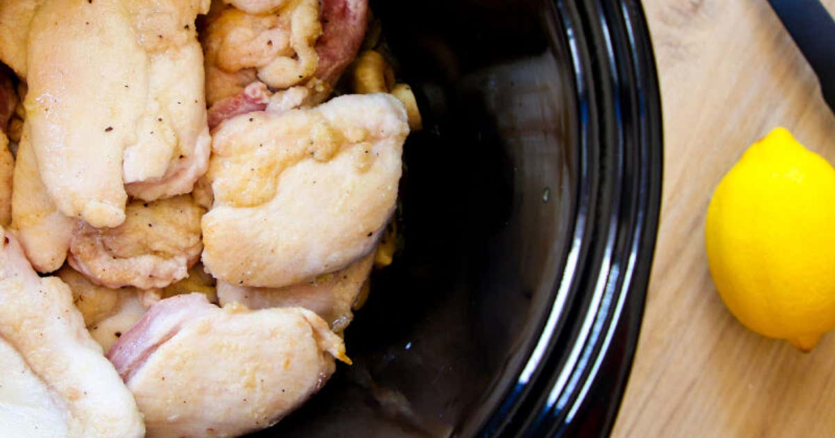 How to Braise Chicken Thighs in a Slow Cooker Recipe — Samsung Food