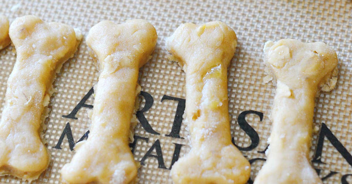 Peanut Butter and Banana Dog Biscuit Recipe