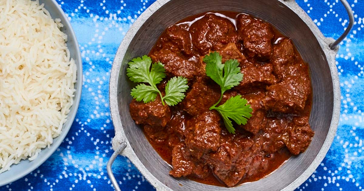 Slow Cooker Beef Madras Slimming & Weight Watchers Friendly Recipe Samsung Food