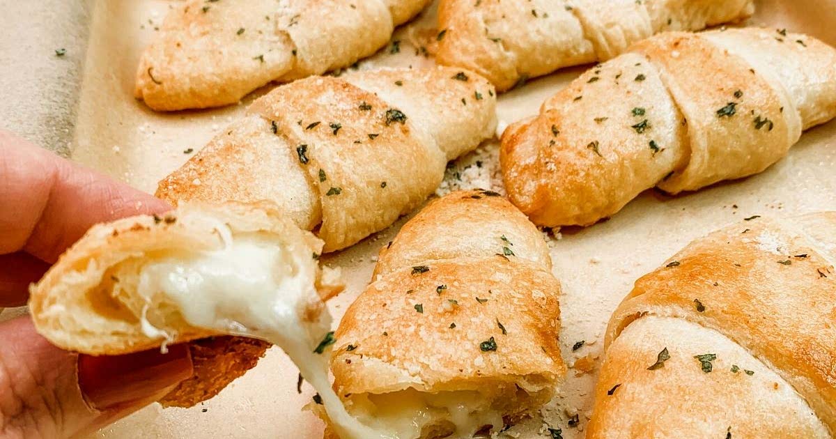 Pillsbury Crescent Rolls with Cheese Recipe — Samsung Food