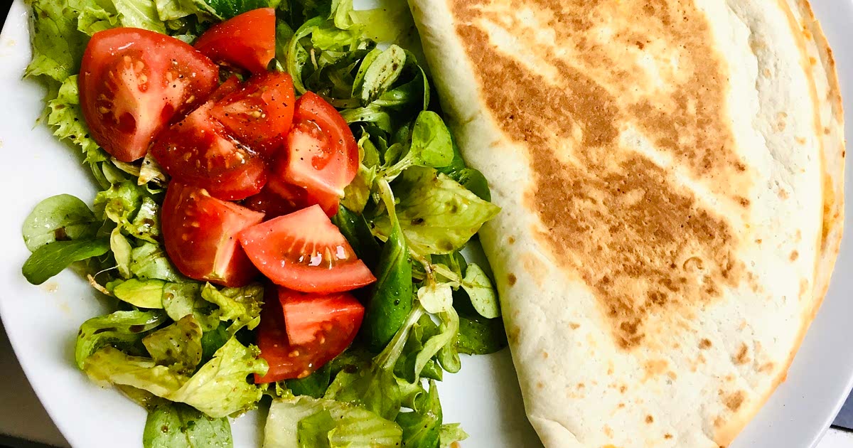 Chicken & Red Pepper Hummus Quesadillas Recipe Samsung Food App