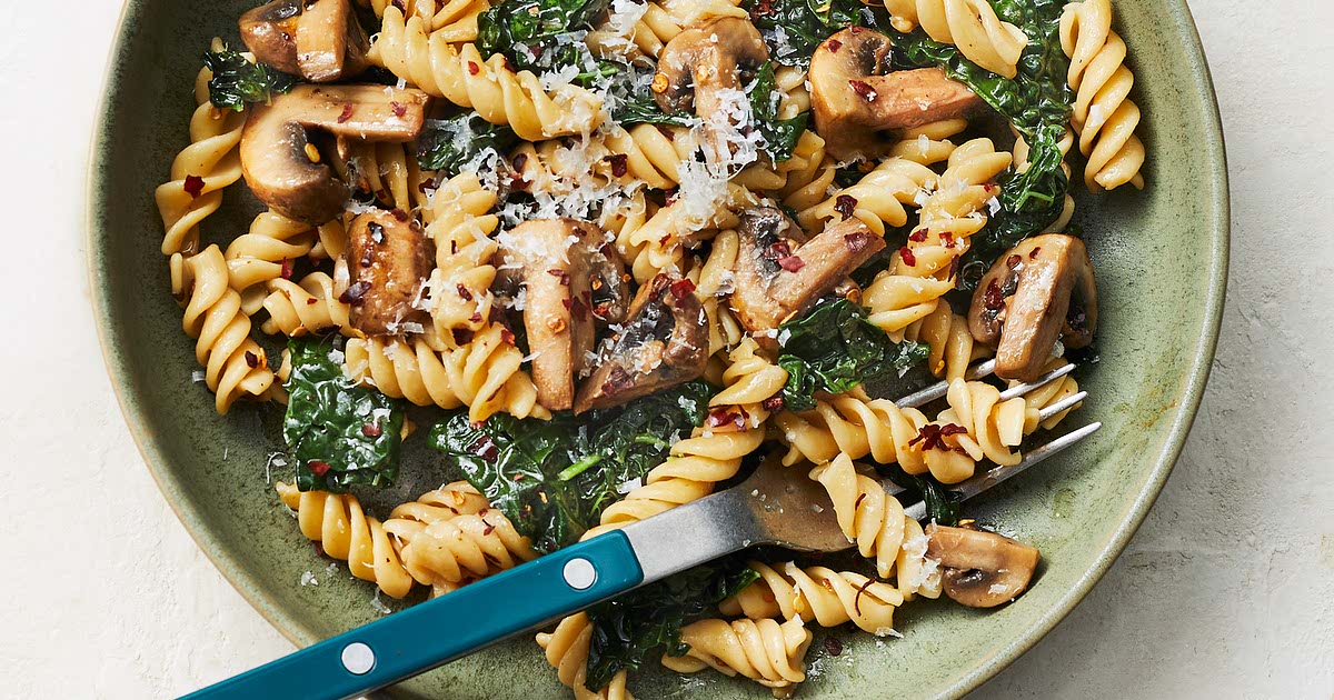 Chickpea Pasta with Mushrooms & Kale Recipe — Samsung Food
