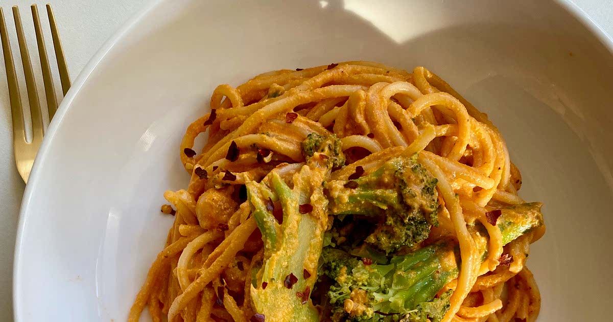 Creamy Vodka Sauce Pasta w/ Chickpeas and Broccoli Recipe Samsung Food