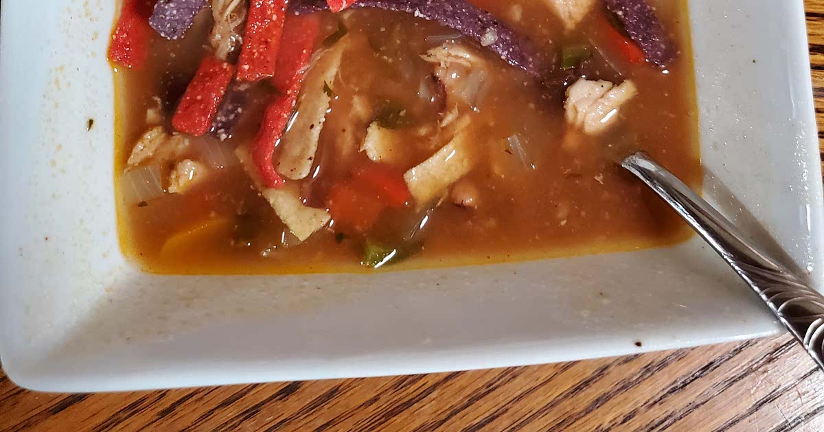 Pressure Cooker Chicken Tortilla Soup Recipe — Samsung Food