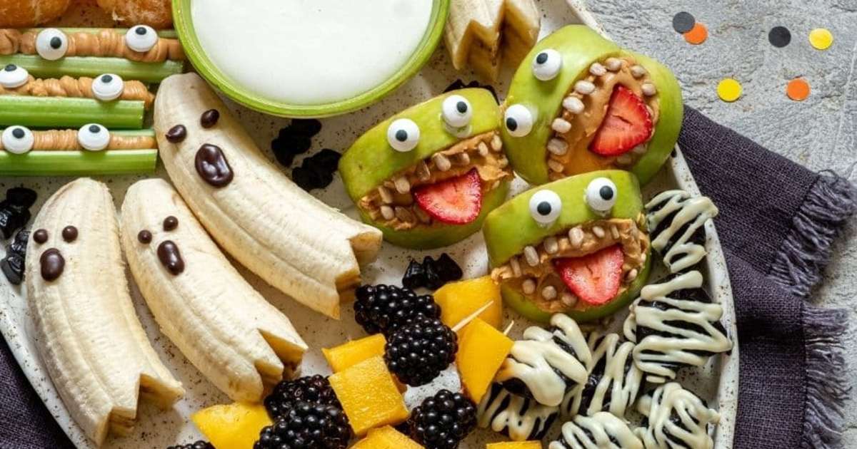 Healthy Halloween Snack Tray