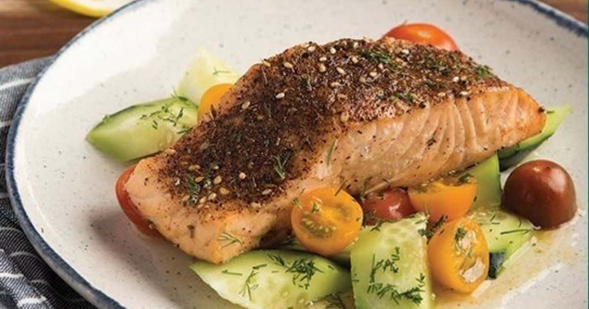 MIDDLE EASTERN SALMON WITH TOMATO, CUCUMBER, & DILL SALAD Recipe