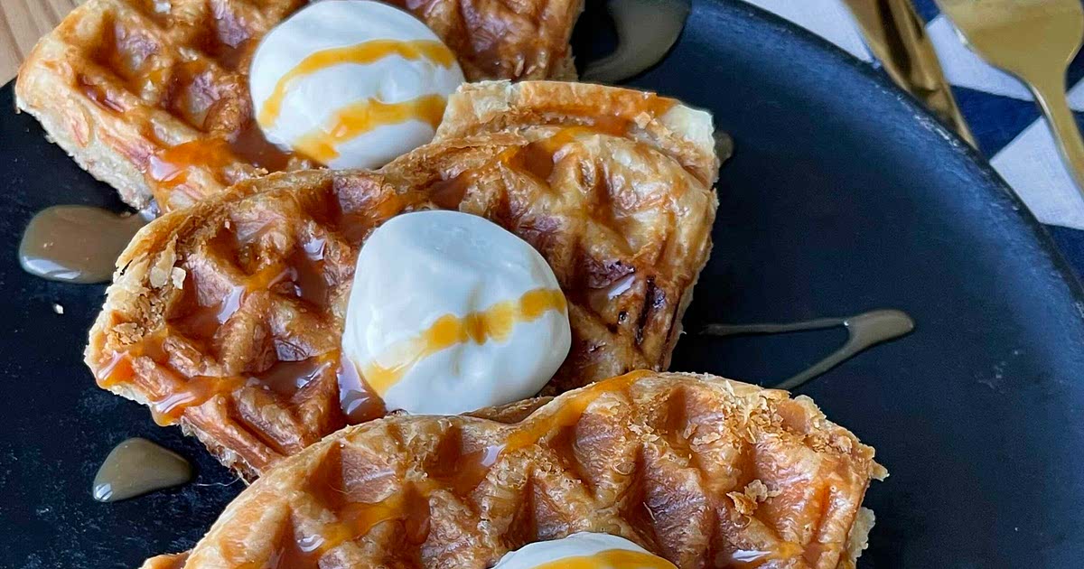 Waffle Maker Salted Caramel Apple Pie Recipe — Samsung Food