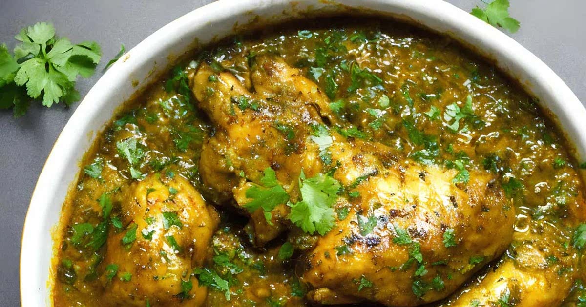 Chicken outlet hariyali curry