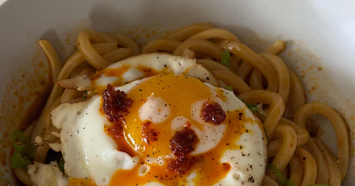 Spicy chili oil udon Recipe — Samsung Food