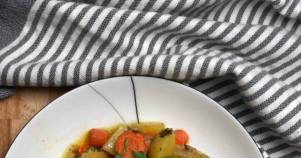 Braised Short Ribs Dutch Oven Recipe Samsung Food