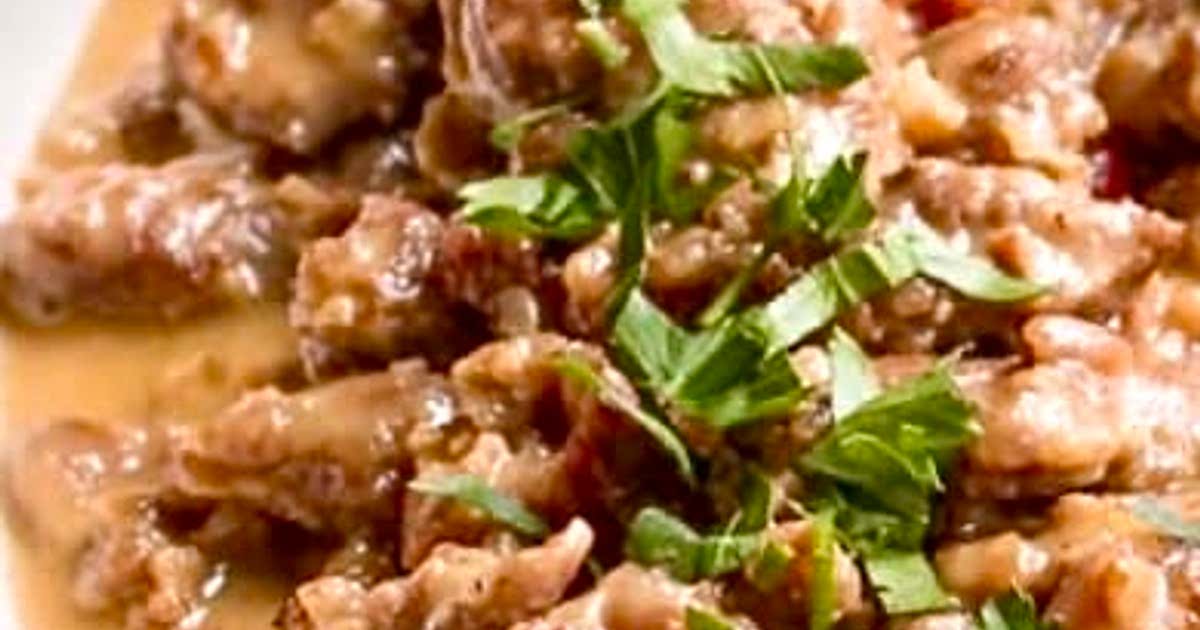 Braised Chicken Gizzards with Onion Gravy Recipe — Samsung Food